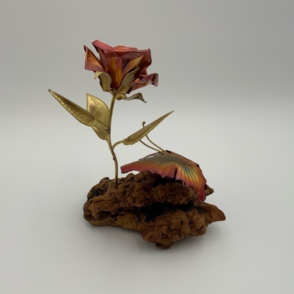 Vintage Brutalist Copper Butterfly And Rose Sculpture On Burl Wood 9” Tall - Picture 5 of 7